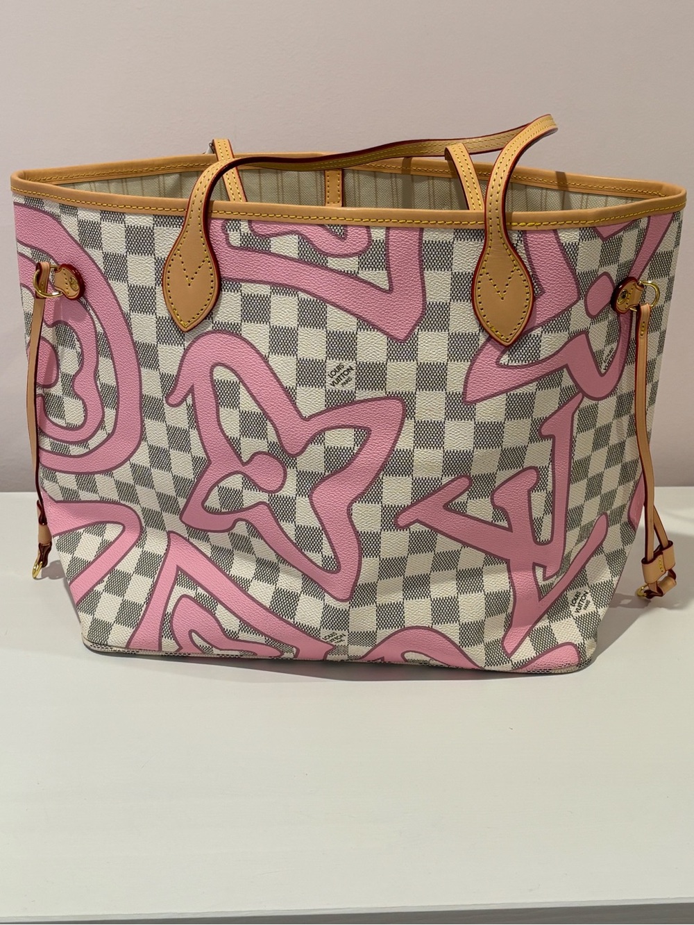 🩷Designer Inspired Pink Checkered Tote Bag with Pouch & Scarf - Picture 8 of 14